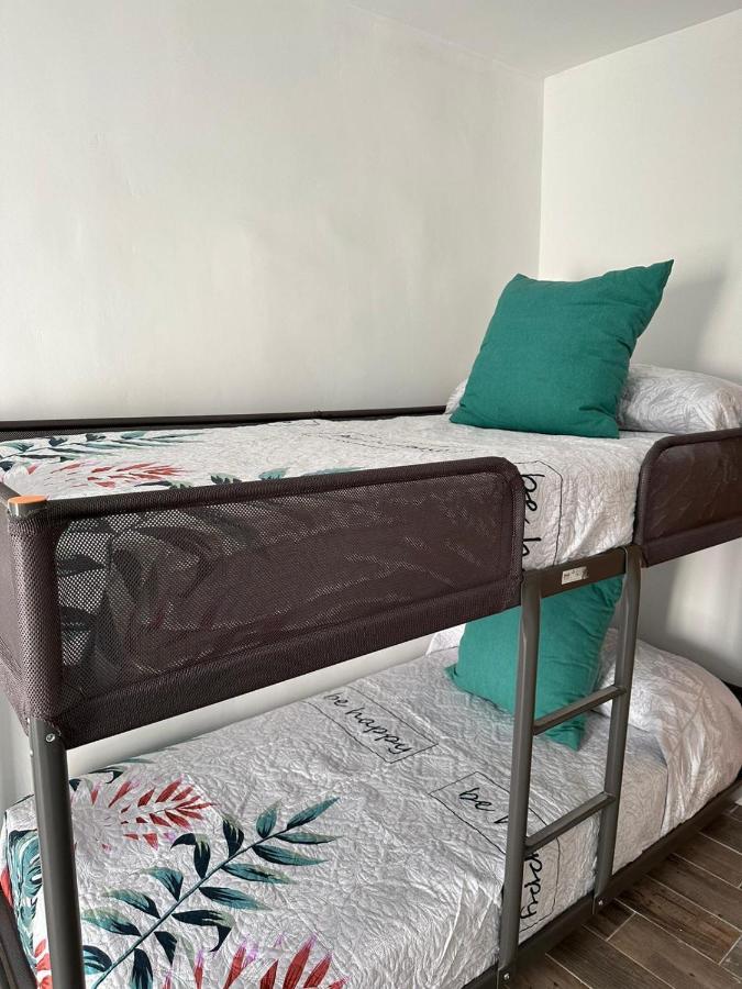 Entero. Piso En El Centro De El Vendrell. Apartament El Vendrell